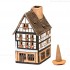 Lichthaus aus Keramik Nr. 23. Schwarzwald Fachwerkhaus mit Blumen - Teelichthalter, Räucherhaus und Aromalampe