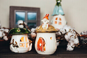 Teelichthäuser aus Keramik